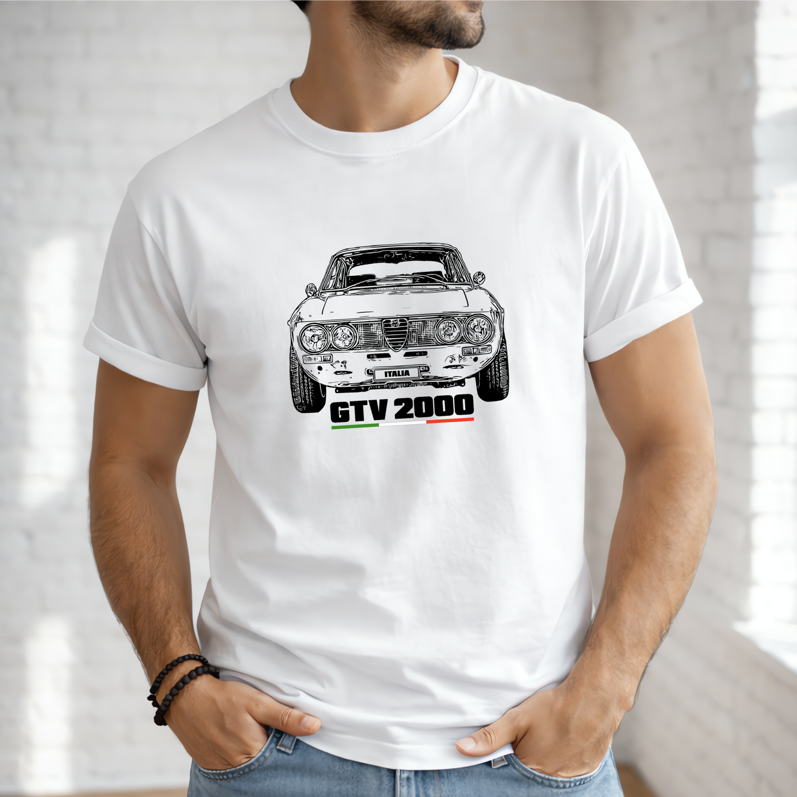 Alfa fans GTV 2000 Italian Classic car | T-shirt